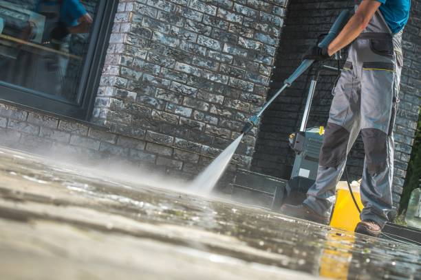 Best Playground Equipment Cleaning  in Lawrencevle, IL